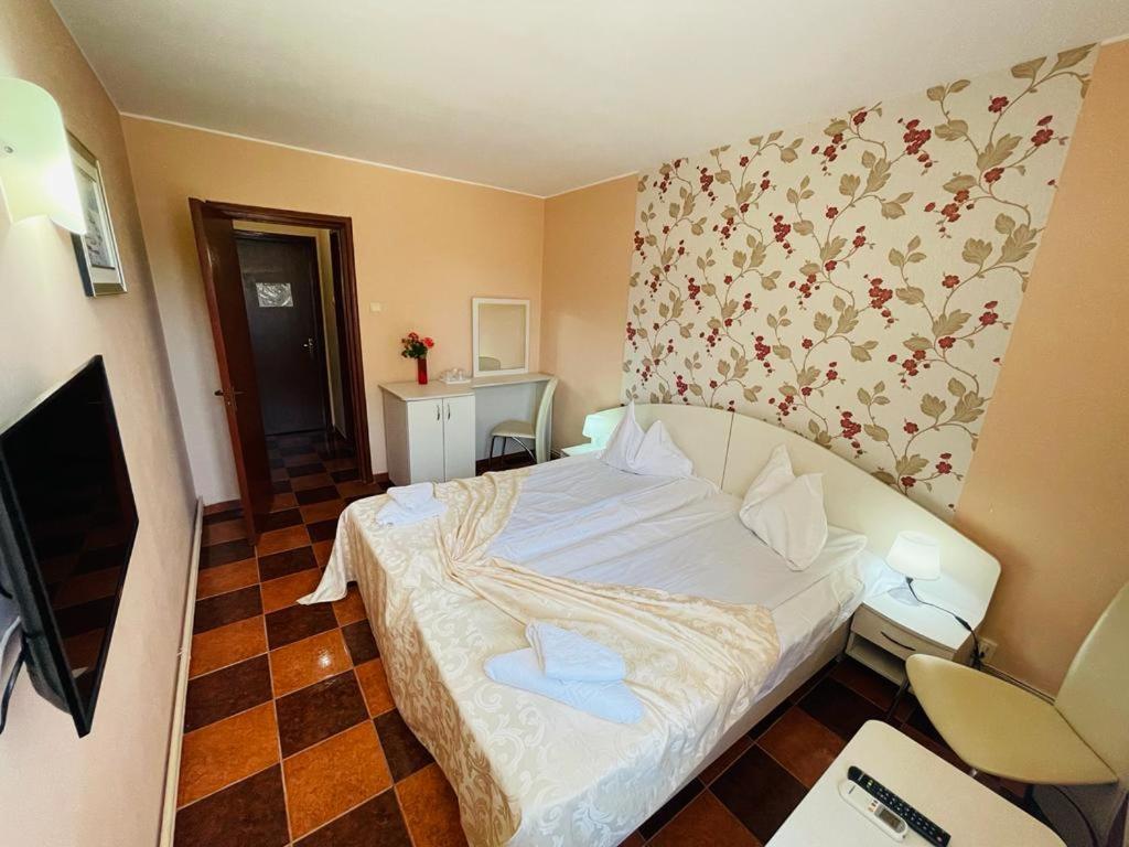 Hotel Turist Neptun Esterno foto