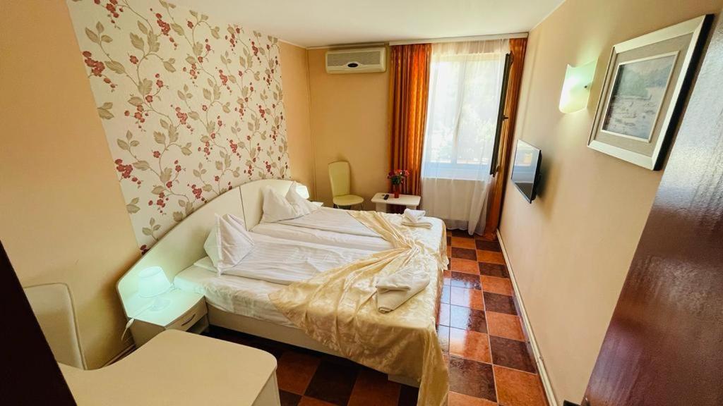 Hotel Turist Neptun Esterno foto