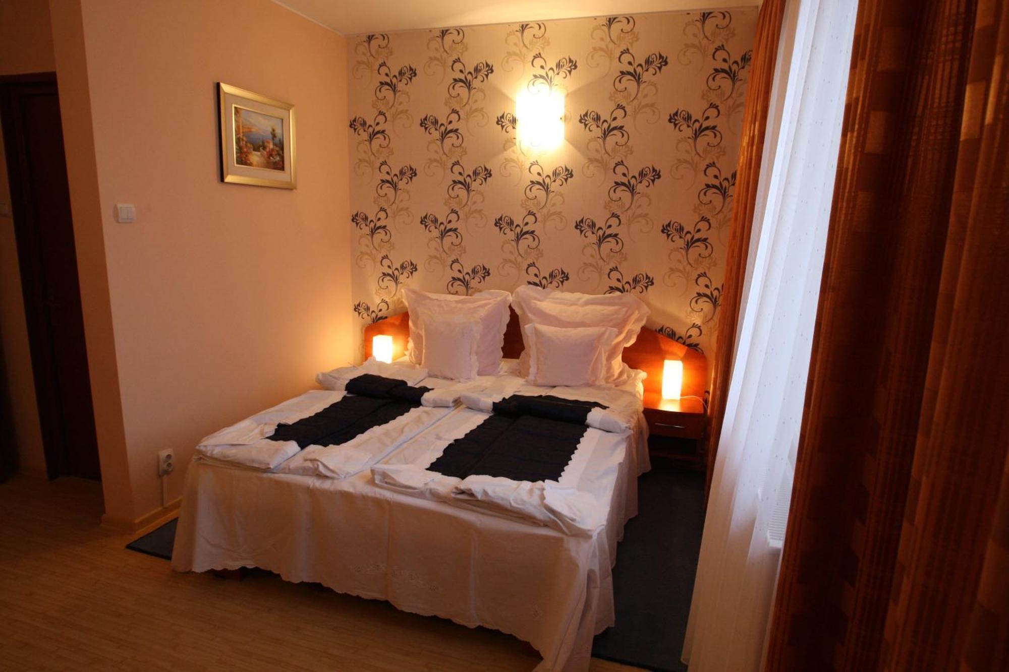 Hotel Turist Neptun Esterno foto