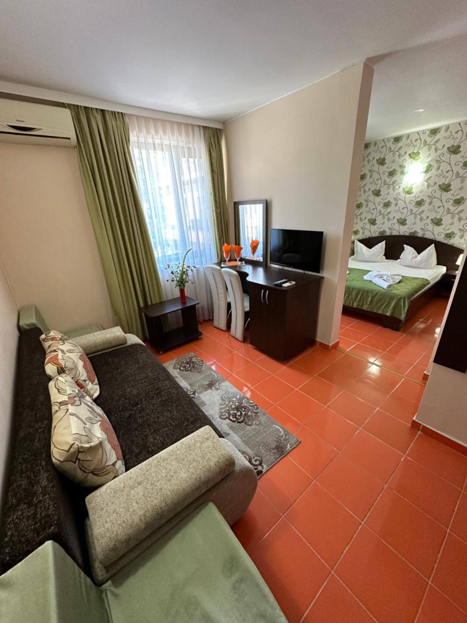 Hotel Turist Neptun Esterno foto